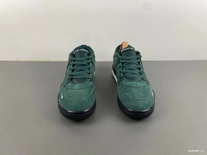 Nigel RM  "Bike  Jordan Air Air” Sylvester 4 HF4334-300 0130